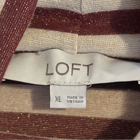 ❤️2/$15 or 3/$21❤️Loft Horizontal Striped Metallic L/S Turtleneck Top, Size XL - Picture 6 of 7